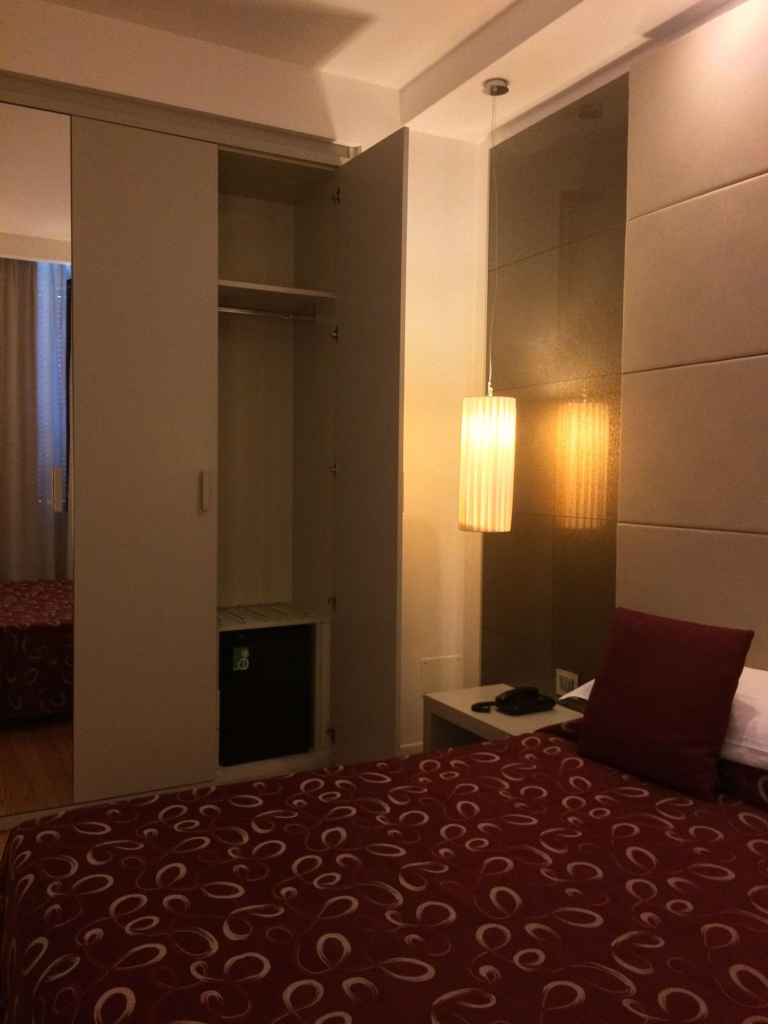 Hotel Aspromonte Milano Ngoại thất bức ảnh