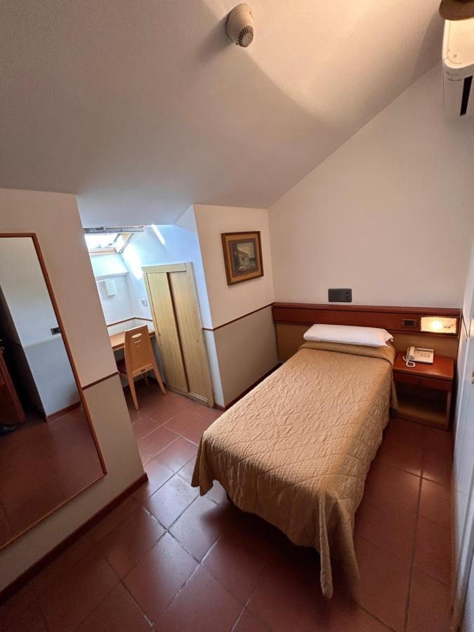 Hotel Aspromonte Milano Ngoại thất bức ảnh