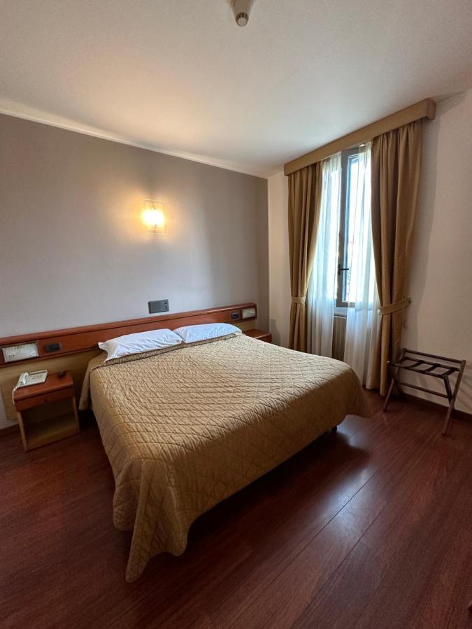 Hotel Aspromonte Milano Ngoại thất bức ảnh