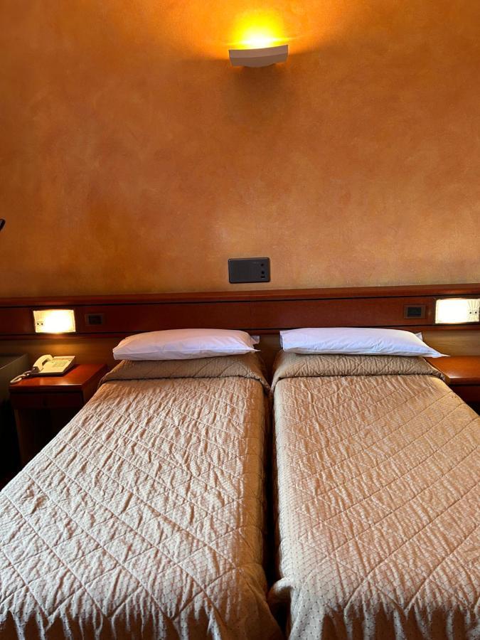 Hotel Aspromonte Milano Ngoại thất bức ảnh