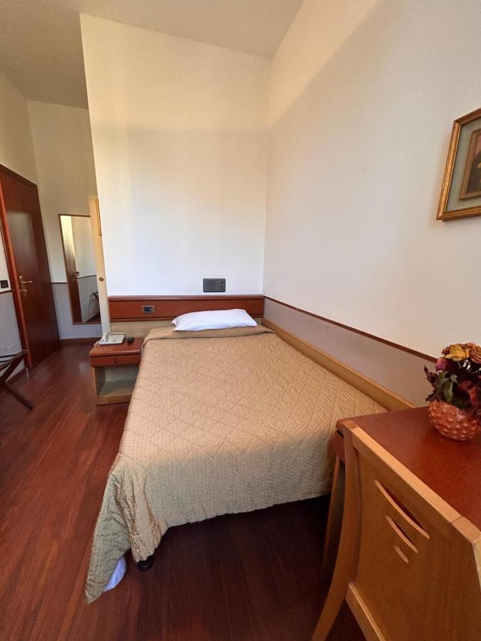 Hotel Aspromonte Milano Ngoại thất bức ảnh