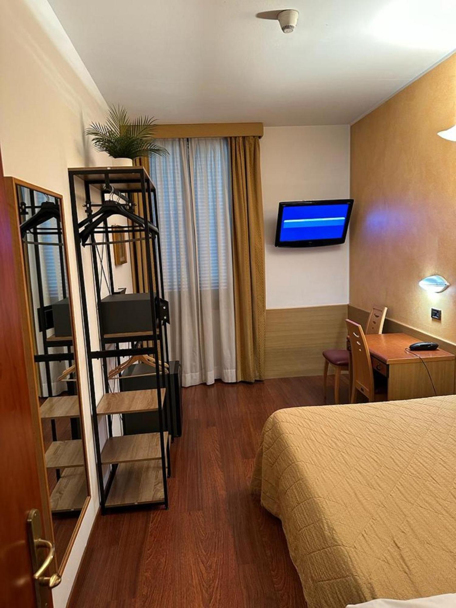 Hotel Aspromonte Milano Ngoại thất bức ảnh